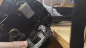 Неисправность замка лада xray левая передняя дверь