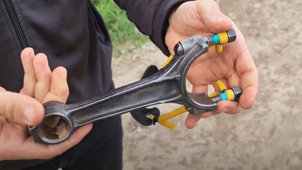 Рогатка из шатуна своими руками 🔥 Тест стрельбы подшипниками смотреть онлайн