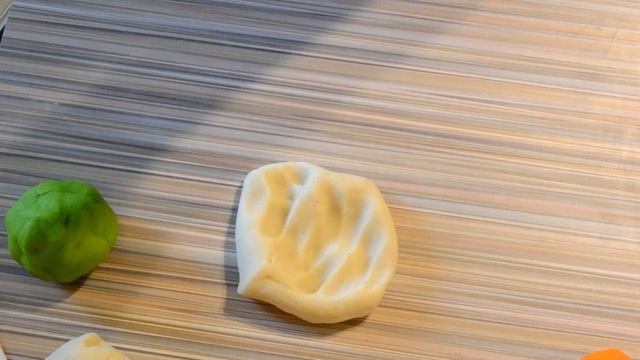 Безопасный пластилин для самых маленьких
