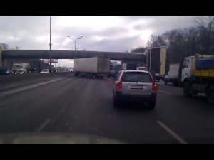 МКАД Фура и газель.