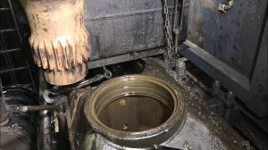 Как поменять втулку в ОПУ на манипуляторе ВЕЛМАШ VM10L74, ремонт ломовоза
