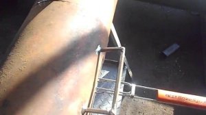 Мангал из газового баллона.