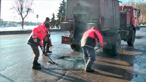 В Твери ведётся аварийно ямочный ремонт дорожного покрытия