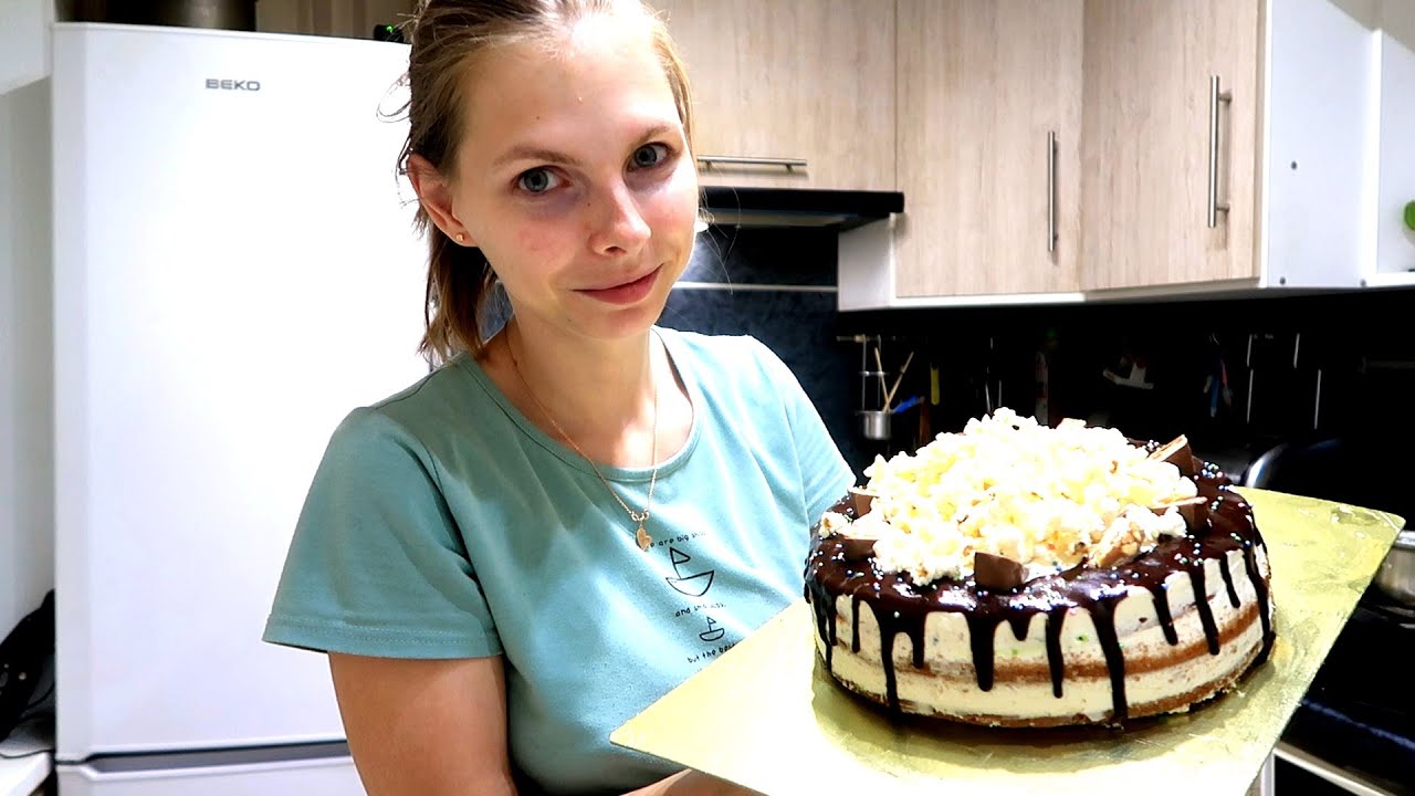 vlog 🌞 делаю ТОРТ / сожгла попкорн / Купила кеды с браком / ПИНЬЯТА готова! смотреть онлайн