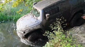 Просто КАРСИВЫЙ OFF-ROAD в реке и болоте