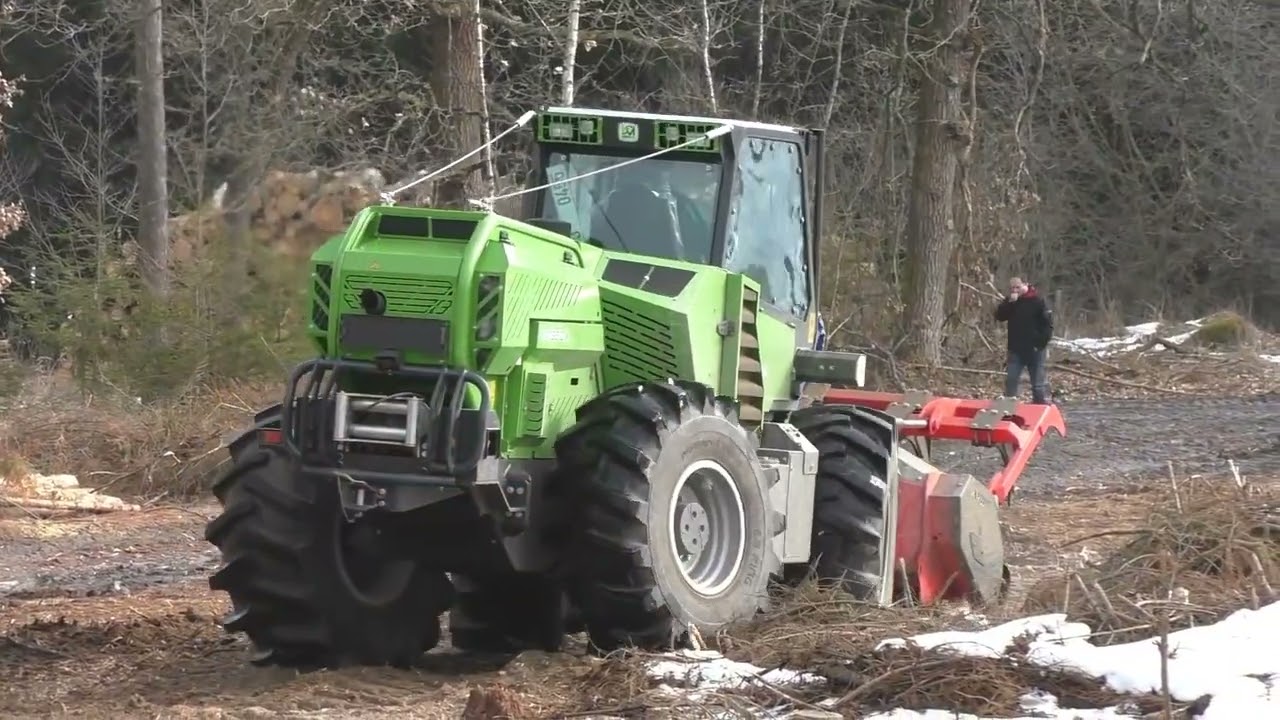 Расчистка леса от порубочных остатков мульчером MERLO MM350 (второе поколение) + фреза AHWI M650h