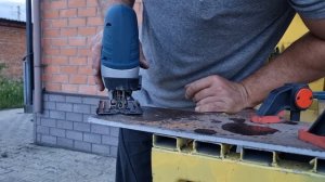 ДИКИЙ ЭКСПЕРИМЕНТ!!! Режем лобзиком круглое отверстие в 10 мм листе стали.