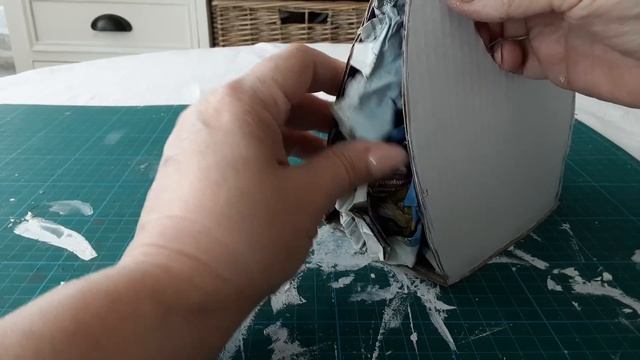 DIY- HARE from a plastic bottle and airy plasticine + CHICKEN - 2я часть смотреть онлайн