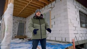 Реальная цена строительства дома в Подмосковье / Обзор дома на железобетонных сваях