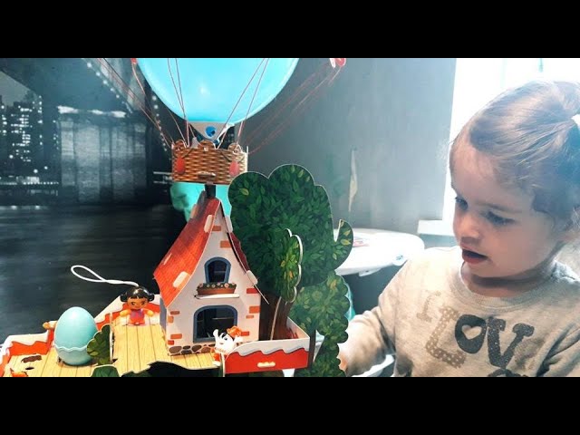 Николь мастерит домик Киндерино Киндер Сюрприз Nicol is making a house for Kinderino Kinder Surprise смотреть онлайн