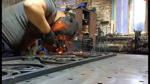 Уроки холодной ковки. Как сделать оградку из профтрубы