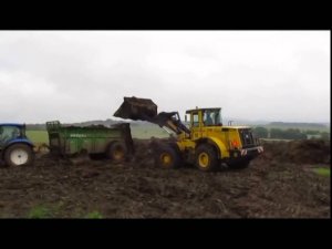 фронтальный погрузчик XCMG AGRI XL погрузка навоза ч 2
