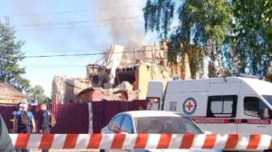 Сегодня ночью в результате атаки БПЛА в Егорьевске загорелся частный дом. Погиб младенец 6 месяцев