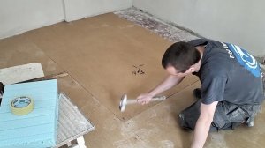 Укладка линолеума на подкладку из ДВП