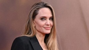 Анджелина Джоли призналась, что после развода не вступала в отношения 10 лет