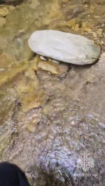 В Сочи спасатели вывели заблудившуюся туристку из каньона реки Куапсе