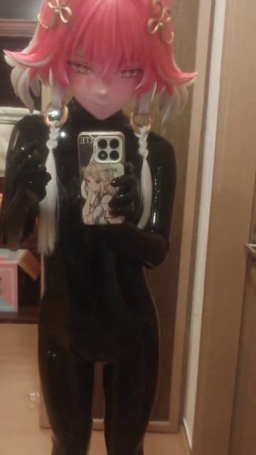 Latex Kigurumi Doll MiniASMR Selfie смотреть онлайн