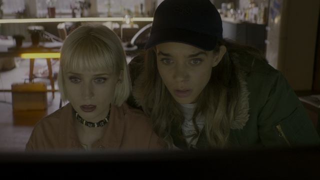 Незнакомец (Незнакомка) 5 серия (сериал, 2020)