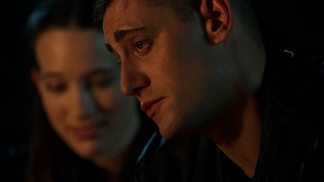 Однажды в Стране Чудес 12 серия «Поймать вора» (сериал, 2014)