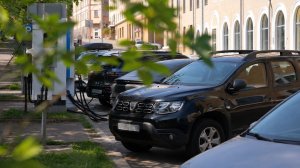 Аномальная жара в Беларуси нагревает машины до опасных температур. Грозы в Казахстане. Погода в СНГ