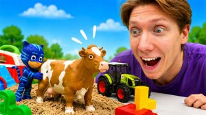 Лунная девочка всё перепутала! Герои в масках ищут сбежавшую корову 🐄🦸 | Для детей