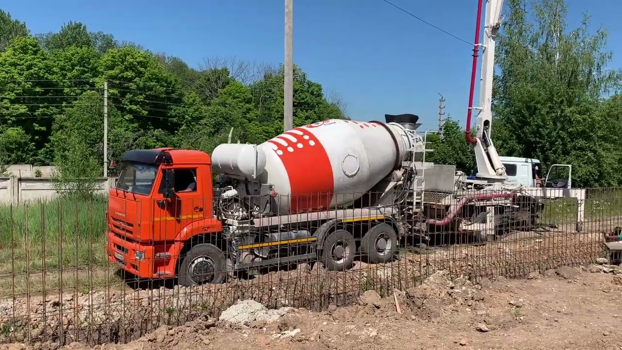 Погожая 15В. Армирование и заливка подпорной стены (Июль 2022)