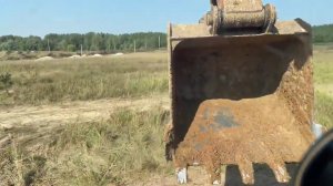 Песчаный карьер HITACHI 300 погрузка машин excavator