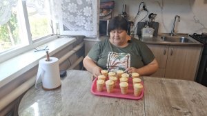 ДОМАШНЕЕ МОРОЖЕНОЕ, МОЛОЧНЫЙ ПЛОМБИР. ГОТОВИТСЯ ОЧЕНЬ БЫСТРО, СЪЕДАЕТСЯ ЕЩЁ БЫСТРЕЙ.