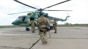 Крымские силовики стреляли и захватили корабль-нарушитель в Черном море