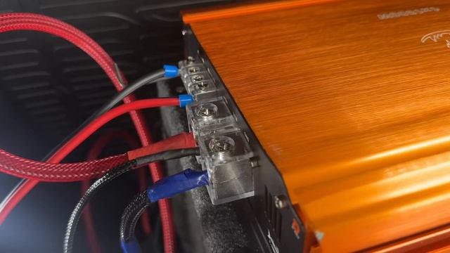 Усилитель Barracuda 1.1800w от DL Audio смотреть онлайн
