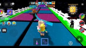 играю в 3 игры