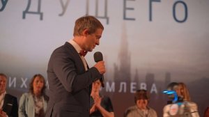 Премьера, которая взорвала зал: „ИИ Будущего“ — первый в России киберсериал про ИИ