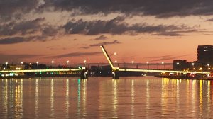Разводка Володарского моста