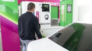 Республикала автомобилдәргә бензин ҡойоу станцияларында сираттар кәмей башланы