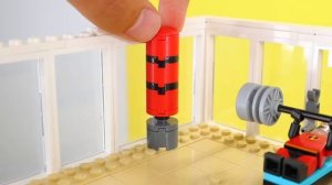 Я построил ВСЕЛЕННУЮ СУПЕРГЕРОЯ LEGO…