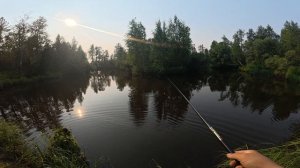 Рыбачим на местной речушки Нанкпех.