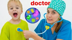ВЛАД И НИКИ | Крис и мама показывают, как важно мыть руки