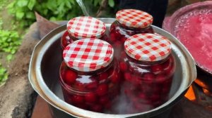 Сладкий вкус деревенской жизни в Иране | Вишневый джем, пирог, свежий хлеб и бабушкин завтрак