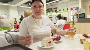 НАГУЛЯЛИСЬ, ОБЕД В СТОЛОВОЙ, СУВЕНИРЫ, РАСПАКОВКА