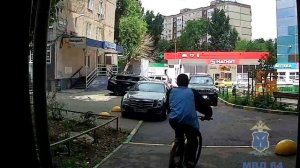 Саратовец «одолжил» чужой велосипед, чтобы доехать до дома