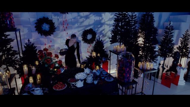Коллекция Черный жемчуг Max Christmas смотреть онлайн