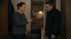 Муж велел терпеть ЛЮБОВНИЦУ ради дома… но она МОЛЧА подписала развод! ШОК-финал!