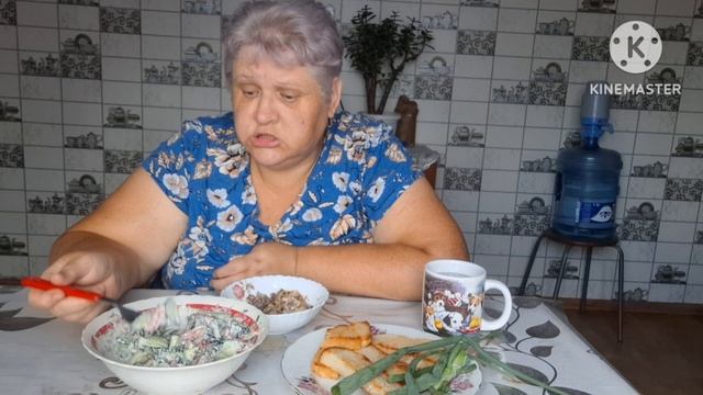 ПОЙДЁТЕ ОБЕДАТЬ.🥒🍅🧄🫑🧅 смотреть онлайн