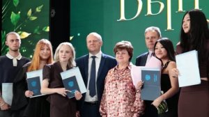 Вручение дипломов на факультете Прикладной экономики и управления