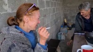 Прогулки с бездомными Жанна потеряла документы