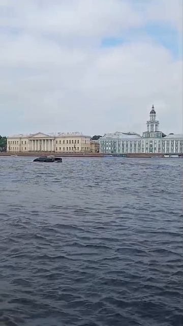 Университетская набережная. Здание Академии наук. (Путешествия. Путешествия) смотреть онлайн