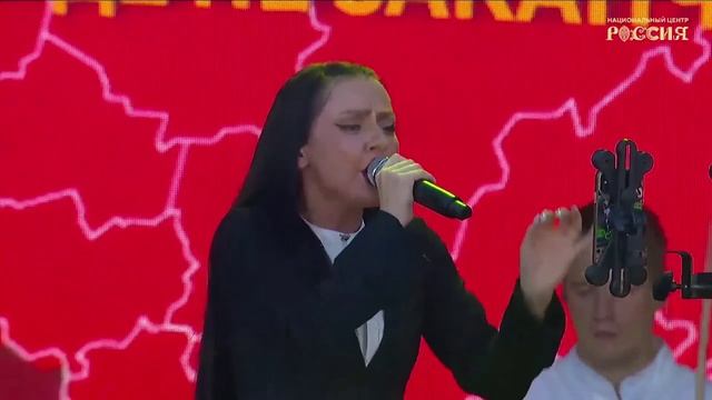 ДЕВКА ПО САДУ ХОДИЛА (русская народная песня) - Антонина Токликишвили и Музыкальная группа ТЭСЛА