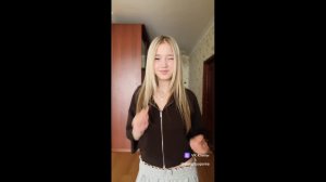 Красивая деушка