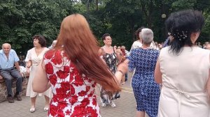 И всё бегут........ 27.06.26 Гомель парк Луначарского 🥰💫