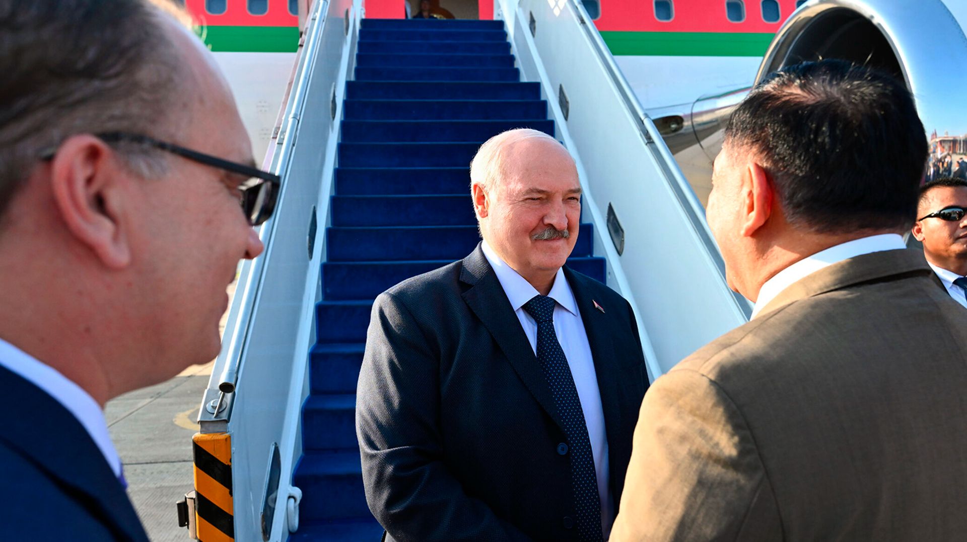 Лукашенко в Индонезии: о чем договорились Минск и Джакарта?